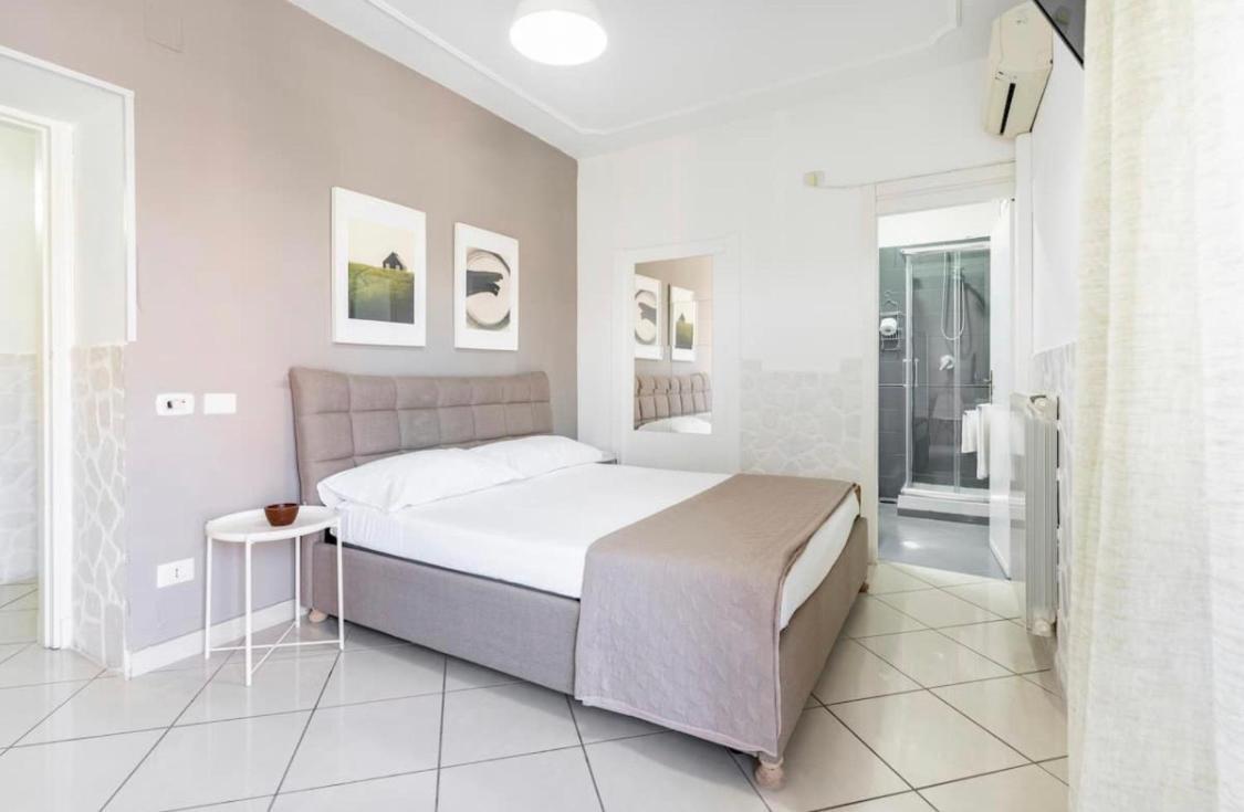 B&B Civico 8 Pompei Bagian luar foto