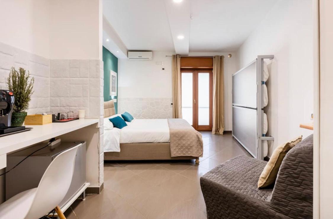 B&B Civico 8 Pompei Bagian luar foto