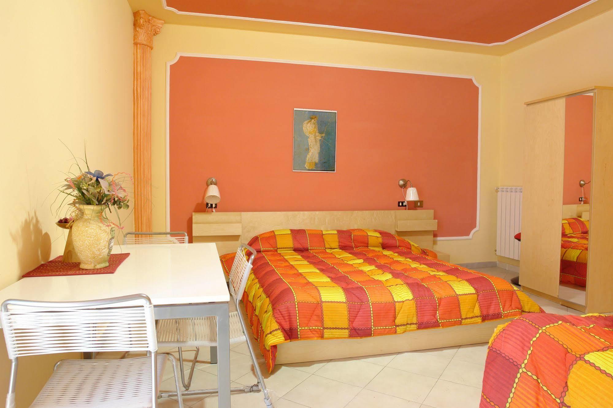 B&B Civico 8 Pompei Bagian luar foto